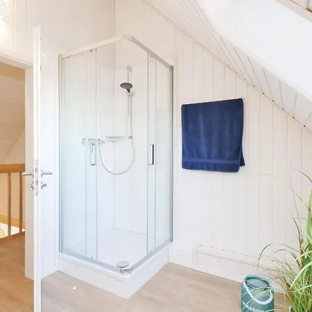 Ferienh M Saunawhirlwanne Σπίτι διακοπών *