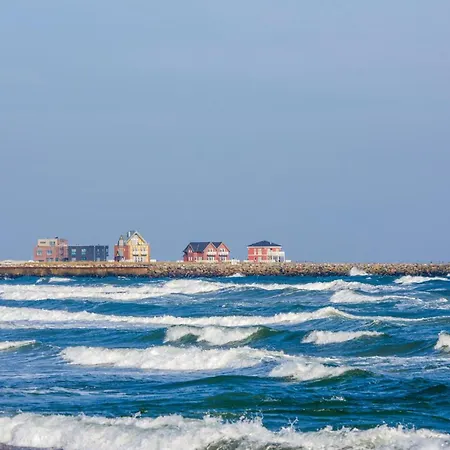 Ferienh M Saunawhirlwanne Сasa de vacaciones *