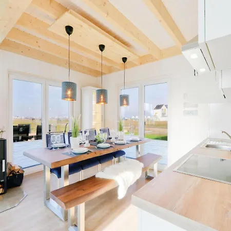 Ferienh M Saunawhirlwanne Olpenitz